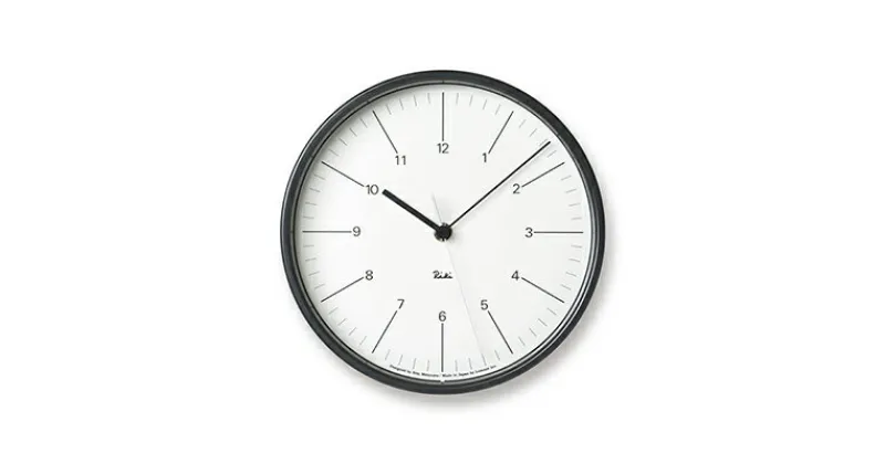 【ふるさと納税】RIKI STEEL CLOCK / ホワイト（WR17-10 WH）　工芸品 装飾品 民芸品 インテリア 時計 渡辺力 壁時計 おしゃれ アラビア数字 パーソナルクロック